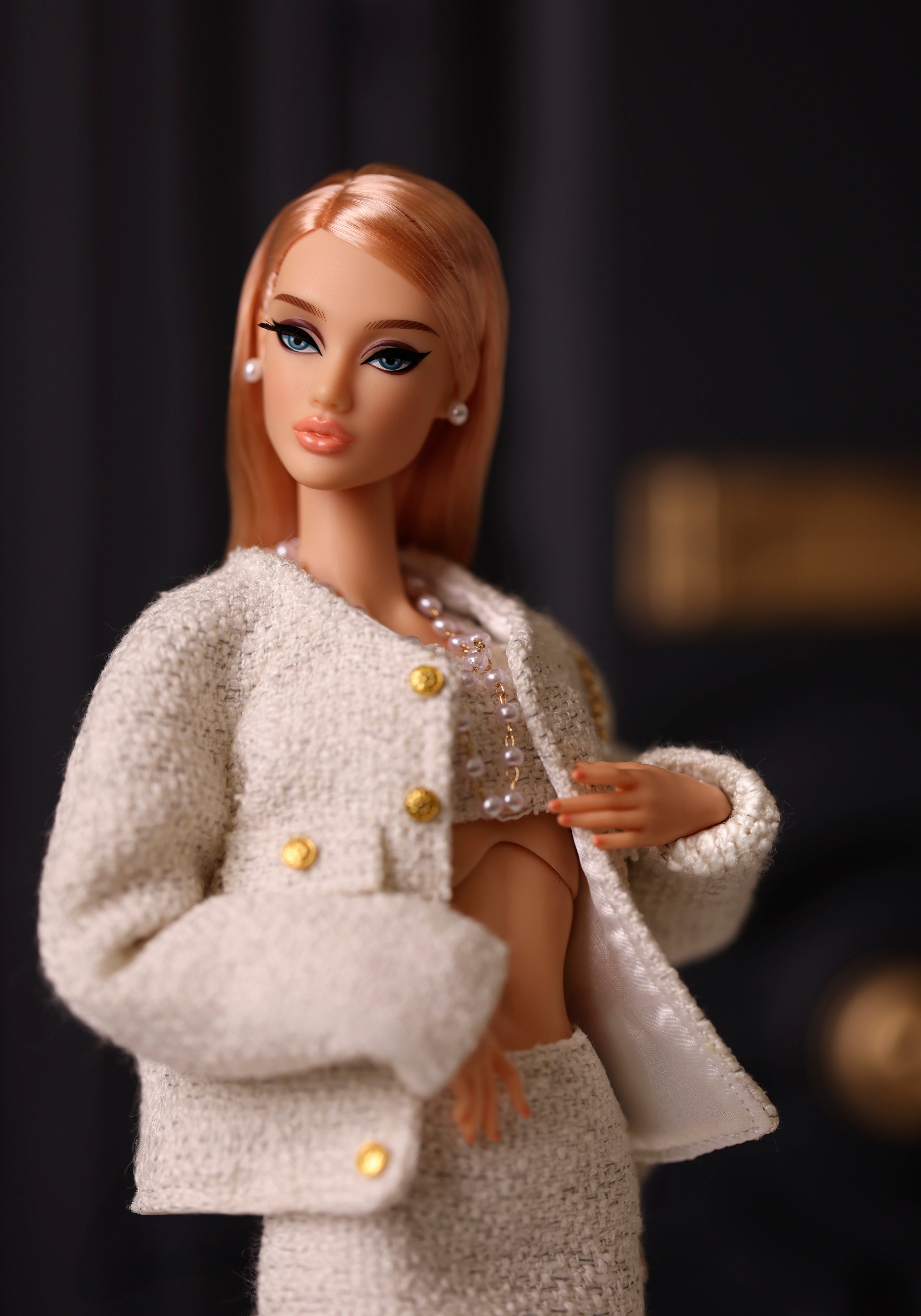 Series 2 PARIS Model No. 01 – Defa Lucy Ltd