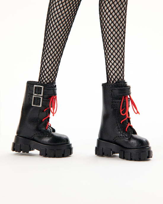 BLACK LEATHER LACE-UP BOOTS